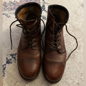 Vintage Frye Cap Toe Leather Boots — Size 13